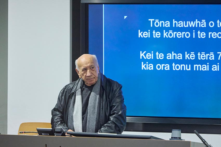 Sir Dr Tīmoti Kāretu